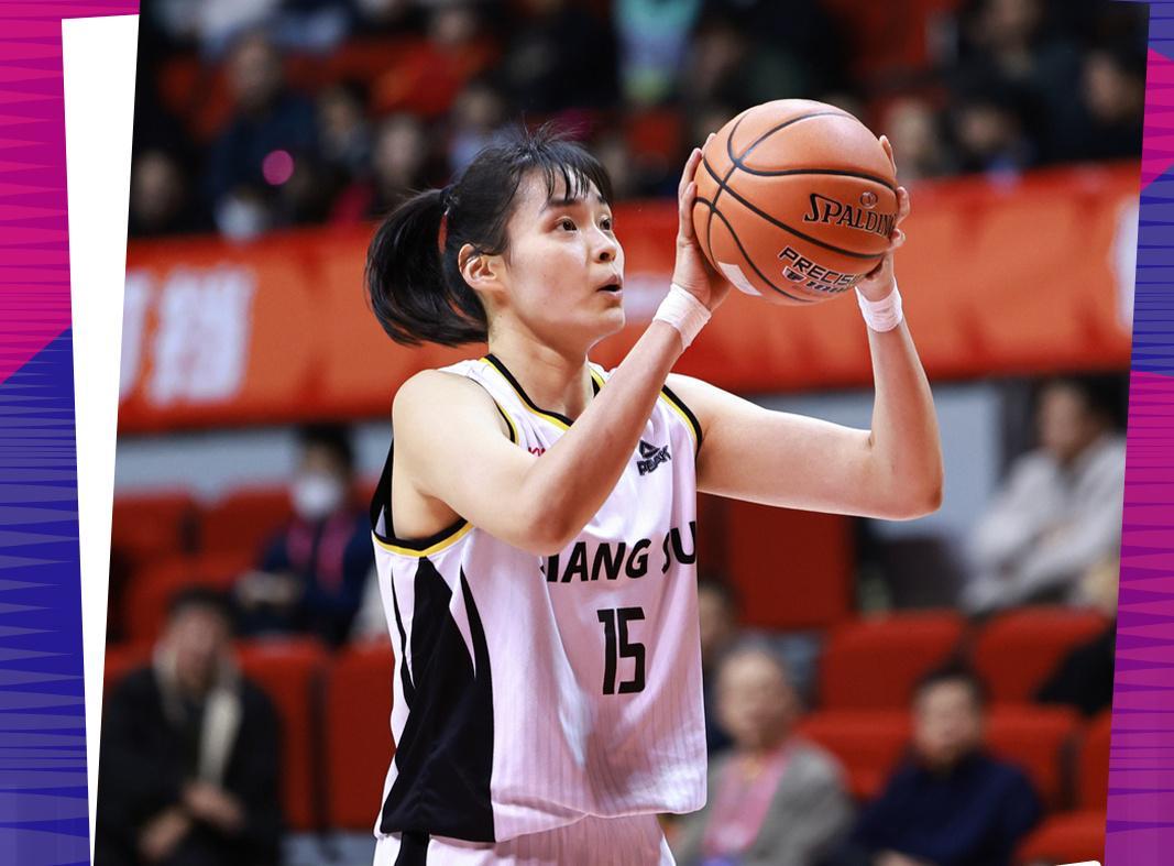 开云体育下载管理-3大数据前3！女篮25岁2米王牌闪耀：力压女奥尼尔，宫鲁鸣召她？